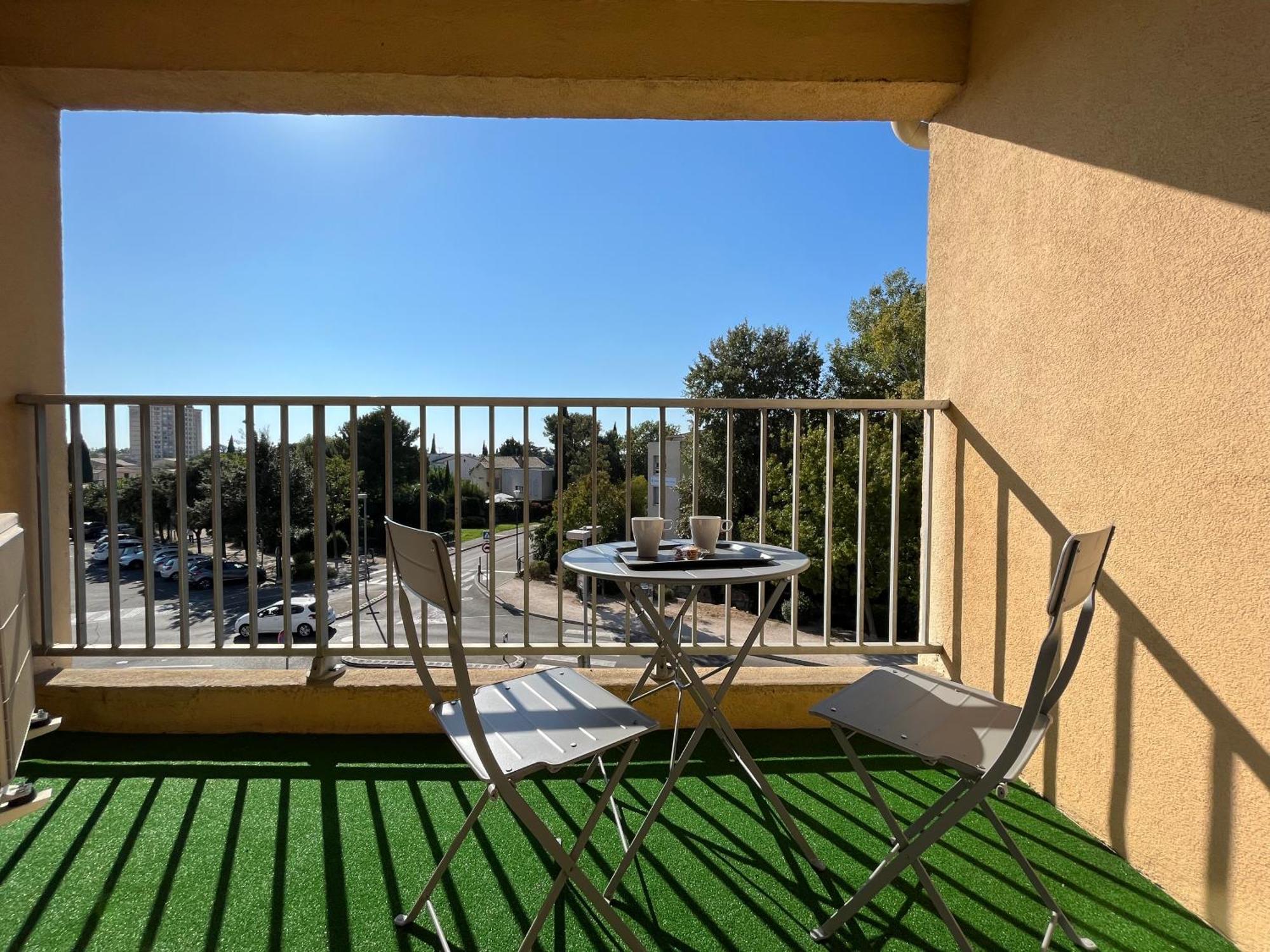 Confortable Appartement Pres D'Avignon Le Pontet  Exterior foto
